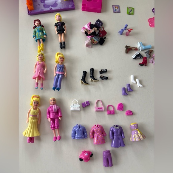 Polly Pocket Adorable Storable Case Dolls Accessories Salon - Picture 2 of 12